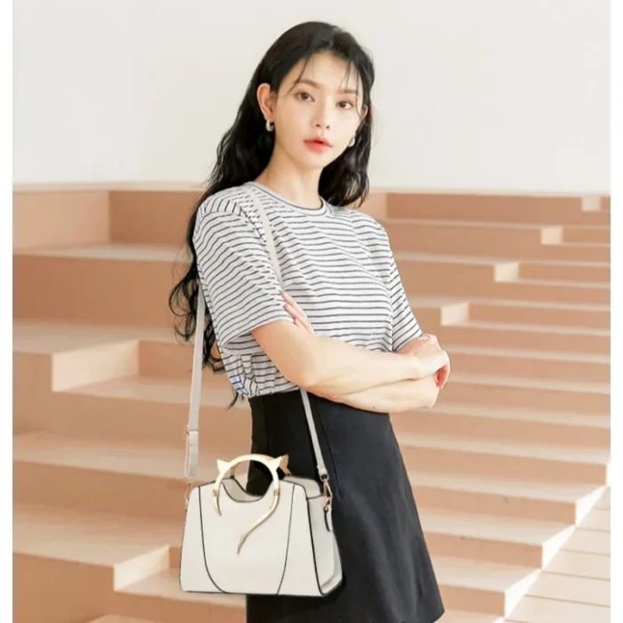 Fashion Leather Shoulder Bag Chain Purse for Women Small Purse Crossbody Bags Women Trendy Underarm Bag Square Satchel Handbag - Image 2