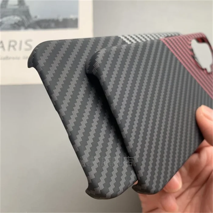 For Xiaomi POCO F7 5G Case Ultra Thin Matte Hard Carbon Fiber Texture Pattern Cover For Poco F7 Redmi Turbo 4 Pro Bumper - Image 4