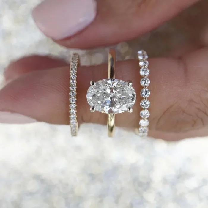 2025 new light luxury fashion versatile zircon jewelry women's super flash zircon exquisite three-piece ring - Image 2
