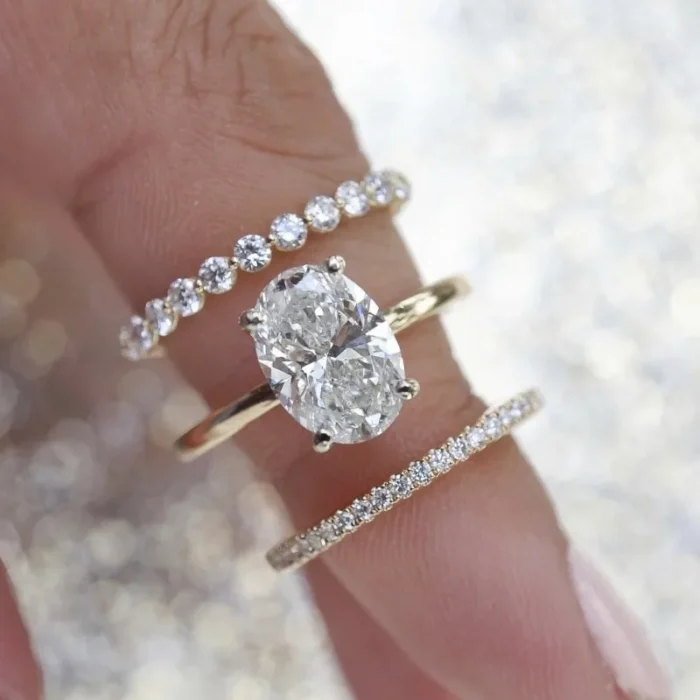 2025 new light luxury fashion versatile zircon jewelry women's super flash zircon exquisite three-piece ring - Image 1
