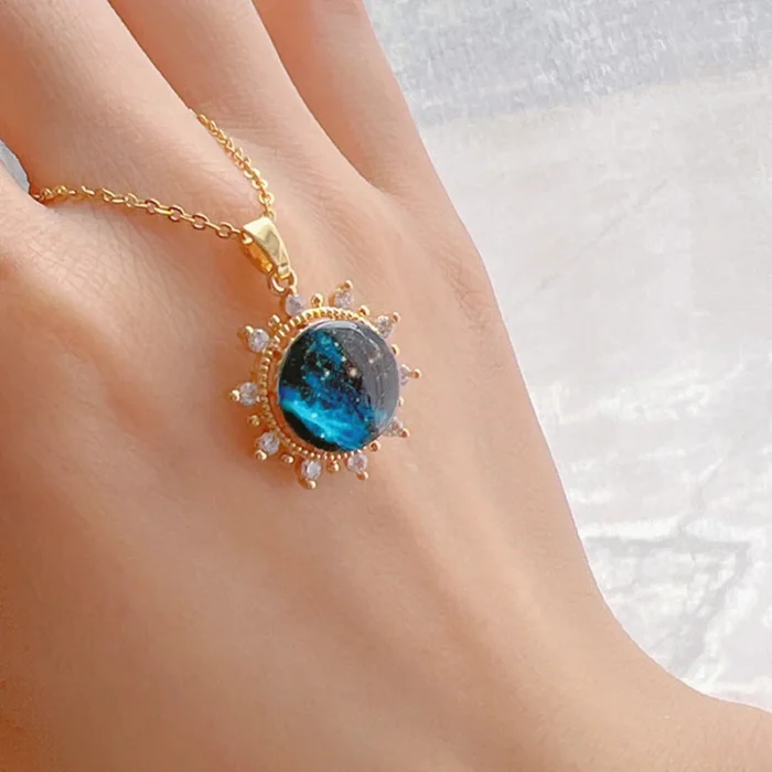 Classic Personalized Planet Colorful Stainless Steel Necklace Fashionable Exquisite Versatile Small Sun Clavicle Chain - Image 4