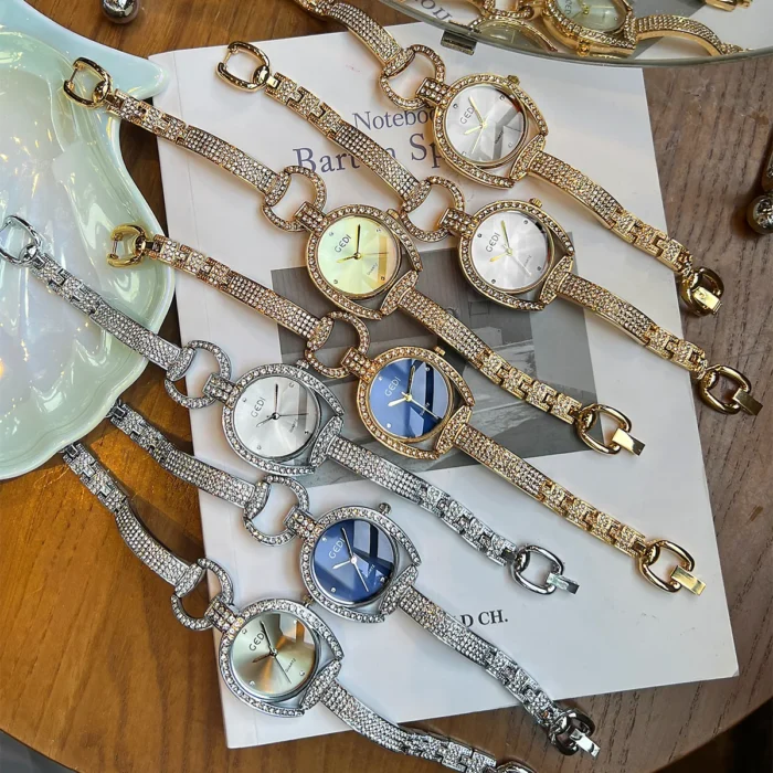 Light luxury Brand Watch Women Starry Sky Beauty Exquisite irregular hollow Bracelet Waterproof Ladies Fashion Quartz Wristwatch - Image 4