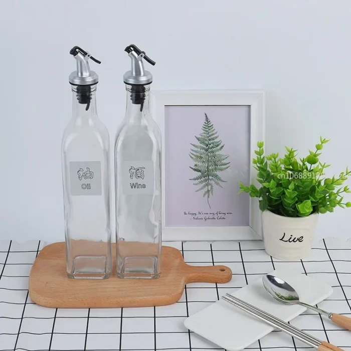 Plastic Baking Paint Fashion Silver Oil Dispenser Soy Sauce Vinegar Bottle Head Oil Bottle Nozzle Oil Bottle Plug Kitchen Tools - Image 2