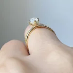 Fashionable temperament inlaid with horse eye zircon, niche design, versatile and exquisite, personalized index finger ring - Image 6