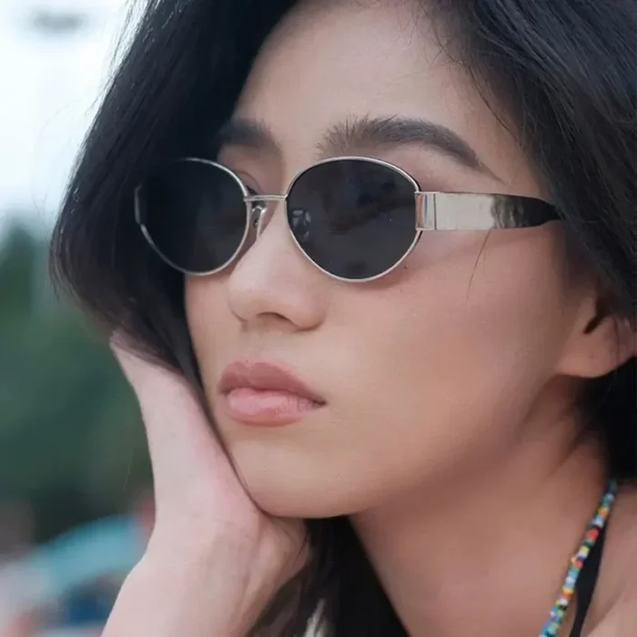 Retro Steampunk Sun Protection Sunglasses Vintage New Women's Metal Oval Sunglasses Ladies Classic UV400 Sunscreen Eyewear - Image 2
