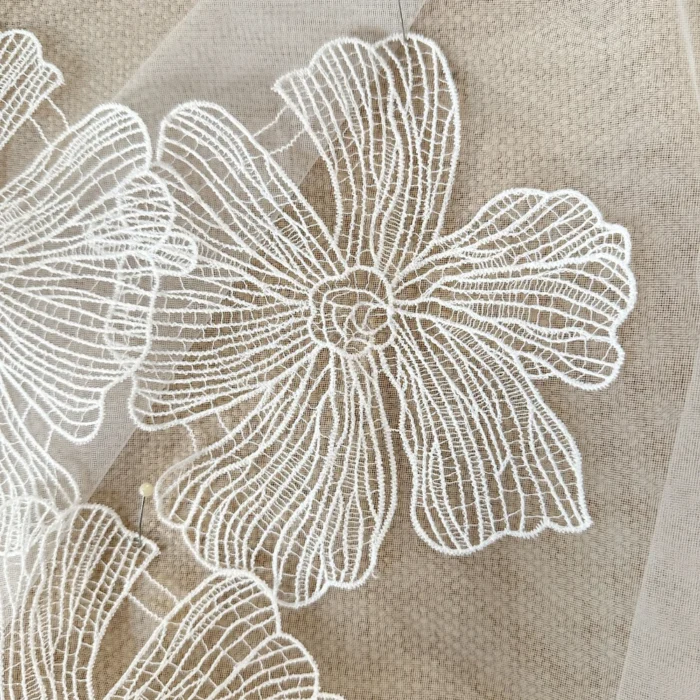 5Pcs White Flower Lace Patches Applique For Bridal Wedding Dress Handmade Flowers Repair Sewing Accessories - Image 3
