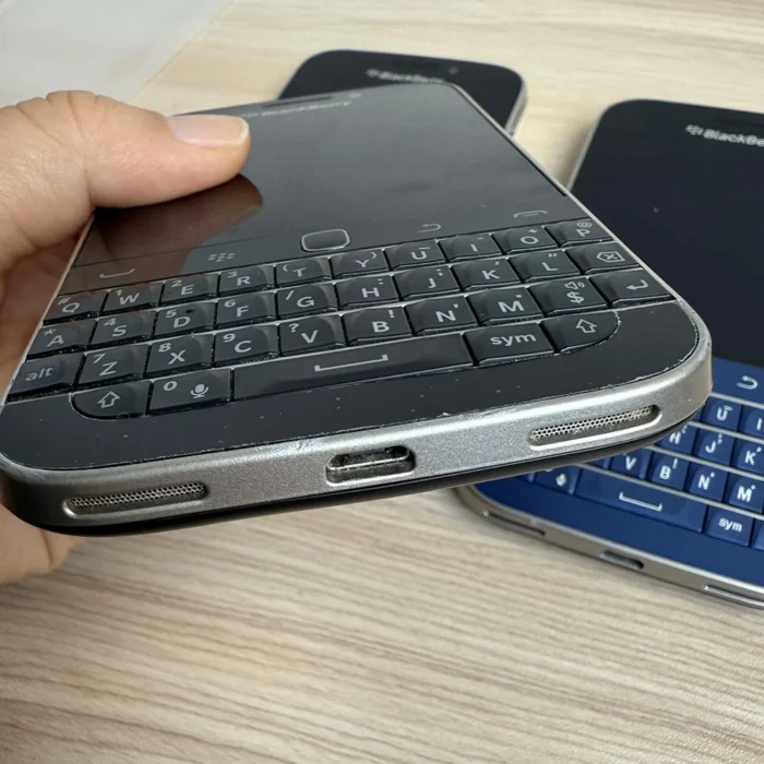 BlackBerry Classic Q20 Cellphone 4G 3.5" 8MP 2GB RAM 2515mAh IPS LCD Original Smartphone Unlocked Used 80-90% New - Image 5
