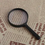 Magnifier 60mm Hand Held 5X Magnifying Loupe Reading Glass Lens - Image 5