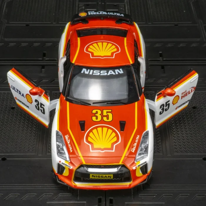 1:32 Nissan GT-R alloy car model collection doors can open children's toy car with simulated sound and lighting functions - Image 5