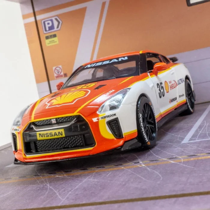 1:32 Nissan GT-R alloy car model collection doors can open children's toy car with simulated sound and lighting functions - Image 3