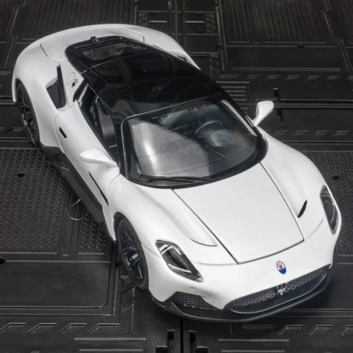 1:32 Maserati MC20 alloy supercar model car doors and the front hood and trunk door can also be opened rich details - Image 2