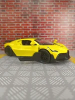 1:32 Bugatti DIVO alloy racing model ornaments acousto-optic pull back double-door boy gifts has sound and lighting functions - Image 3