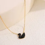 1pcs Fashion Black Swan Stainless Steel Hundred With Premium Sense Of Delicate Boudoir Ing Style Necklace