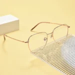 YIMARUILI Retro Oval Optical Prescription Glasses for Men and Women Ultralight Titanium Fashion Pilot Eyewear Simple Design 8201 - Image 3