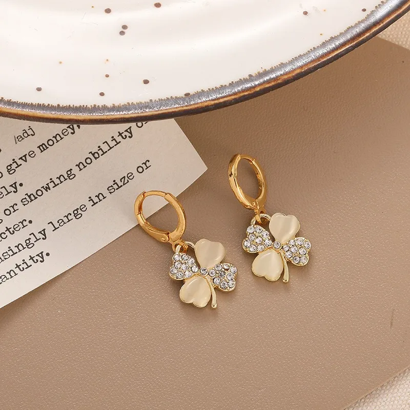 kf-Sd8884b8fb1e142c1aa974edf75e529a8a New Unique Flower Clover Alloy Earrings for Women Korean Shiny Earring Wedding Party Jewelry Birthday Present - Image 1